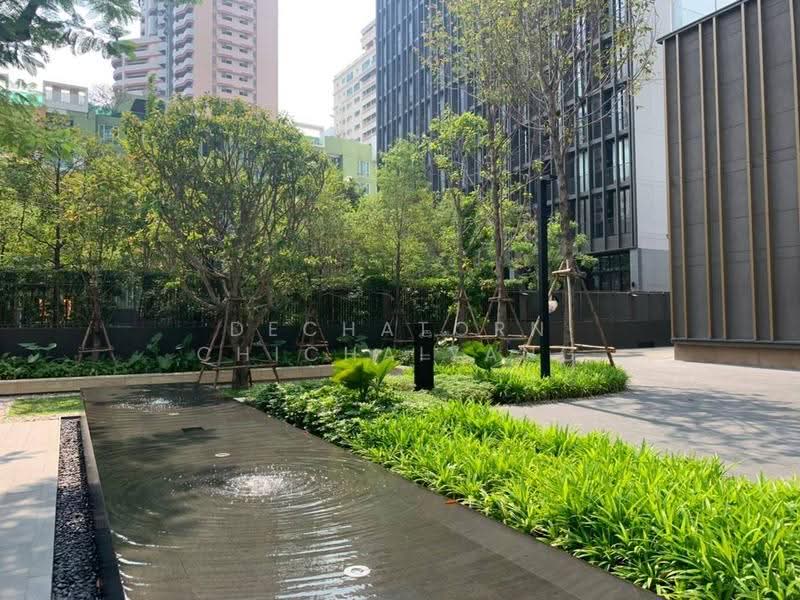 Noble Around Sukhumvit 33, Bangkok, 17 Soi Sukhumvit 33, Khlong Tan Nua, Watthana, Bangkok, 1 Bedroom, 34 sqm, Condo For Rent, by Dechatorn Chichaiyang, 500554076 - DDproperty.com