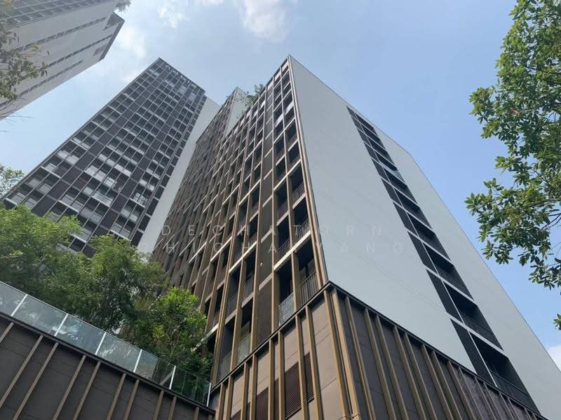 Noble Around Sukhumvit 33, Bangkok, 17 Soi Sukhumvit 33, Khlong Tan Nua, Watthana, Bangkok, 1 Bedroom, 34 sqm, Condo For Rent, by Dechatorn Chichaiyang, 500554076 - DDproperty.com
