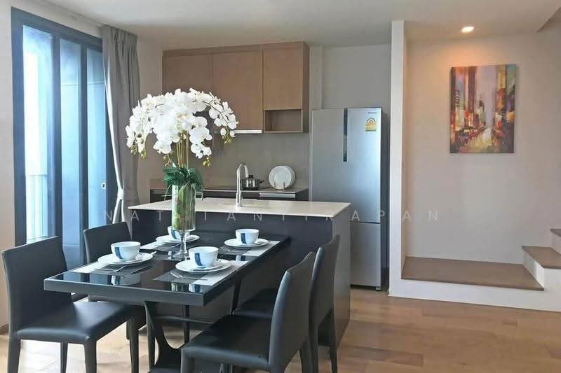 28 Chidlom, Bangkok, 28 Chit Lom Alley, Lumphini, Pathum Wan, Bangkok, 1 Bedroom, 73 sqm, Condo For Rent, by Nat Tantirapan, 500554086 - DDproperty.com