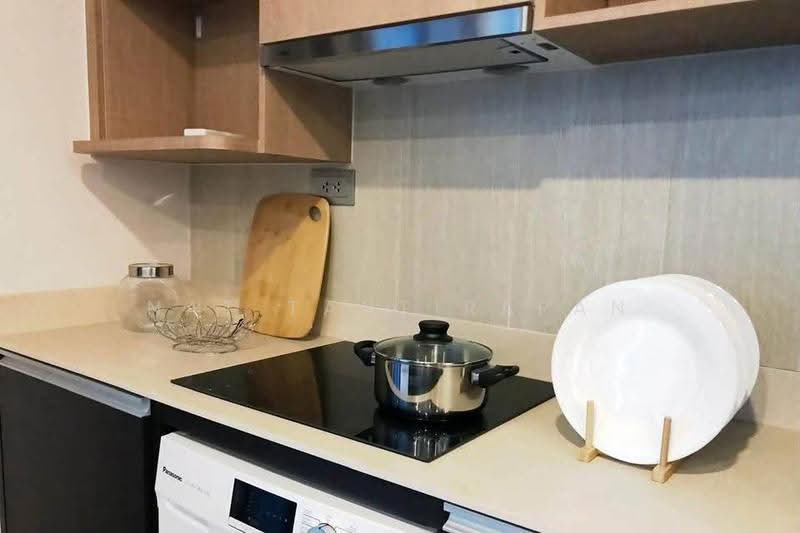 28 Chidlom, Bangkok, 28 Chit Lom Alley, Lumphini, Pathum Wan, Bangkok, 1 Bedroom, 73 sqm, Condo For Rent, by Nat Tantirapan, 500554086 - DDproperty.com