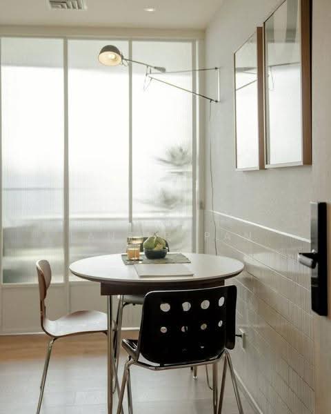 Noble Form Thonglor, Bangkok, Sukhumvit 55, Khlong Tan Nua, Watthana, Bangkok, 1 Bedroom, 32 sqm, Condo For Rent, by Nat Tantirapan, 500554095 - DDproperty.com