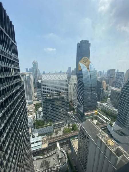 Noble Ploenchit, Bangkok, 1035 Ploenchit Road, Lumphini, Pathum Wan, Bangkok, 3 Bedrooms, 118 sqm, Condo For Rent, by Nat Tantirapan, 500554101 - DDproperty.com