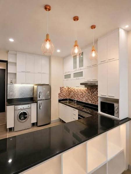 Baan Klang Krung Siam-Pathumwan, Bangkok, Petchburi Road, Thanon Phetchaburi, Ratchathewi, Bangkok, 2 Bedrooms, 80 sqm, Condo For Rent, by Thanyalak Ajmera, 500554108 - DDproperty.com