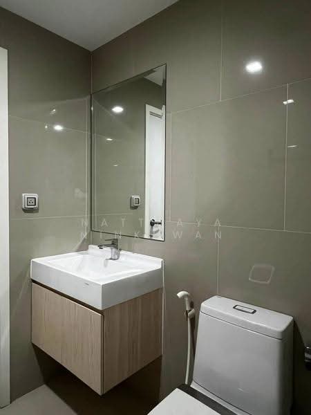 Rich Park @ Triple Station, Bangkok, 591 Srinakarin Road, Suan Luang, Bangkok, 1 Bedroom, 29 sqm, Condo For Rent, by Natthaya Ninkhwan, 500554137 - DDproperty.com