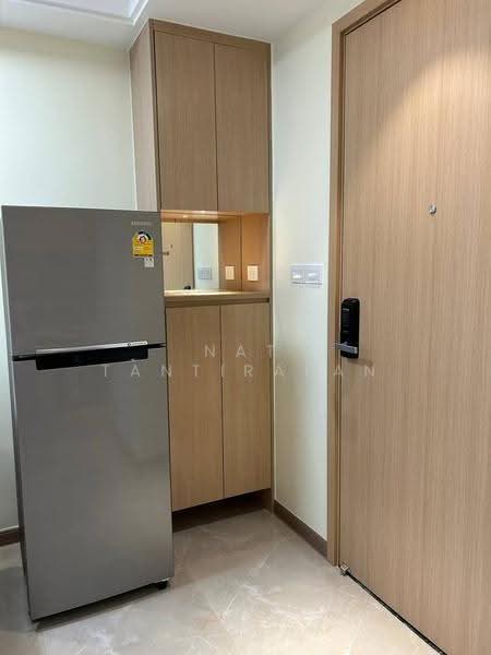 Regal Sathon-Naradhiwas, Bangkok, Naradhiwas Rajanagarindra Road, Thung Maha Mek, Sathon, Bangkok, 1 Bedroom, 35 sqm, Condo For Rent, by Nat Tantirapan, 500554139 - DDproperty.com
