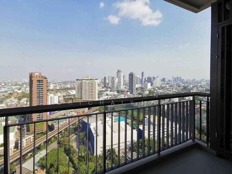 Rhythm Sukhumvit 42, Bangkok, Soi Sukhumvit 42, Sukhumvit Road, Phra Kanong, Khlong Toei, Bangkok, 2 Bedrooms, 79 sqm, Condo For Rent, by Dechatorn Chichaiyang, 500554176 - DDproperty.com