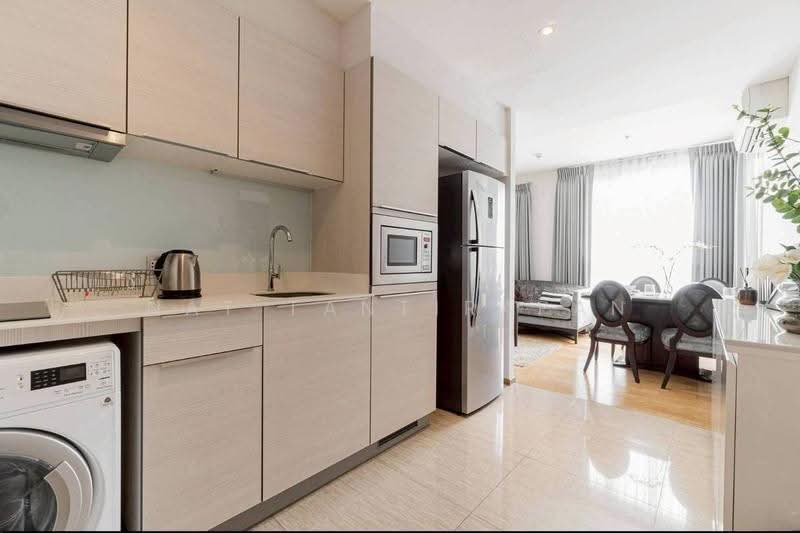 H Sukhumvit 43, Bangkok, 28 Sukhumvit 34 Road, Khlong Tan Nua, Watthana, Bangkok, 2 Bedrooms, 60 sqm, Condo For Rent, by Nat Tantirapan, 500554181 - DDproperty.com