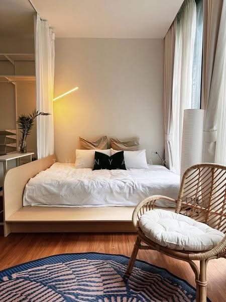 Noble Ploenchit, Bangkok, 1035 Ploenchit Road, Lumphini, Pathum Wan, Bangkok, Studio, 45 sqm, Condo For Rent, by Thanyalak Ajmera, 500554270 - DDproperty.com