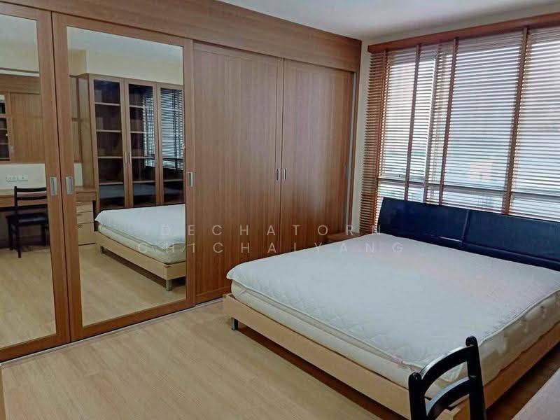 Life @ Sathorn 10, Bangkok, 48 Soi Sathorn 10, Sathorn Road, Silom, Bang Rak, Bangkok, 2 Bedrooms, 63 sqm, Condo For Rent, by Dechatorn Chichaiyang, 500554300 - DDproperty.com