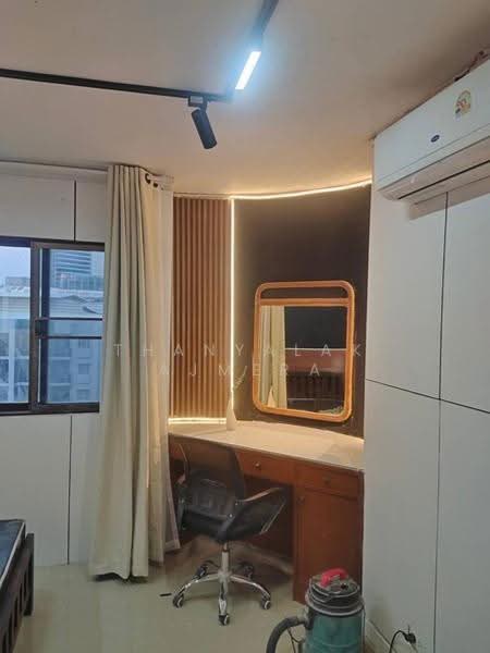Srivara Mansion 2, Bangkok, Din Daeng, Bangkok, 2 Bedrooms, 80 sqm, Condo For Sale, by Thanyalak Ajmera, 500554331 - DDproperty.com