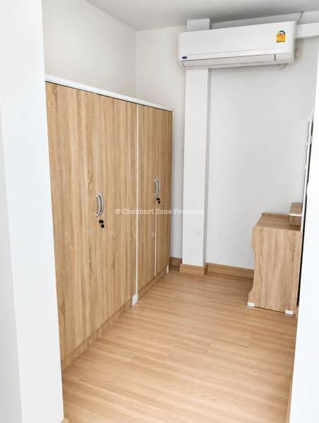 มาใหม่ ให้เช่า บ้านแฝด ม.ทริโอทาวน์ ไร่กล้วย ศรีราชา, chon-buri, Surasak, Si Racha, Chon Buri (Pattaya), 3 Bedrooms, 120 sqm, Semi-Detached House (Twin House) For Rent, by Dusit Saengfa, 500554335 - DDproperty.com