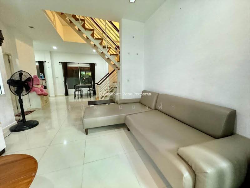 มาใหม่ ให้เช่า บ้านแฝด ม.ทริโอทาวน์ ไร่กล้วย ศรีราชา, chon-buri, Surasak, Si Racha, Chon Buri (Pattaya), 3 Bedrooms, 120 sqm, Semi-Detached House (Twin House) For Rent, by Dusit Saengfa, 500554335 - DDproperty.com