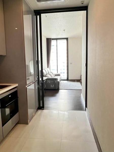 The Esse at Singha Complex, Bangkok, 1788 New Petchaburi Rd, Khlongtoei Nua, Watthana, Bangkok, 1 Bedroom, 48 sqm, Condo For Rent, by Thanyalak Ajmera, 500554350 - DDproperty.com