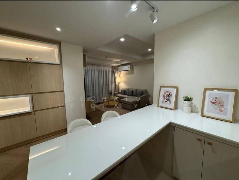 Sun Palace Condominium, Bangkok, 36 Phetchaburi Rd, Bang Kapi, Huai Khwang, Bangkok, 1 Bedroom, 60 sqm, Condo For Rent, by Dechatorn Chichaiyang, 500554363 - DDproperty.com
