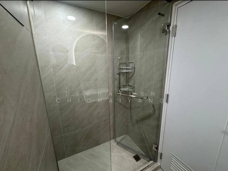 Sun Palace Condominium, Bangkok, 36 Phetchaburi Rd, Bang Kapi, Huai Khwang, Bangkok, 1 Bedroom, 60 sqm, Condo For Rent, by Dechatorn Chichaiyang, 500554363 - DDproperty.com