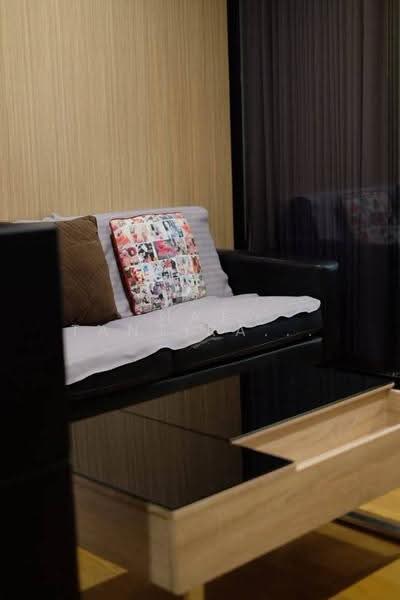 Noble Revo Silom : โนเบิล รีโว สีลม, กรุงเทพ, 88 ซอยสุรศักดิ์ ถนนสุรสักดิ์ แขวงสีลม เขตบางรัก จังหวัดกรุงเทพมหานคร, สีลม, บางรัก, กรุงเทพ, 32 ตร.ม., คอนโด ให้เช่า, โดย Nat Tantirapan, 500554368 - DDproperty.com