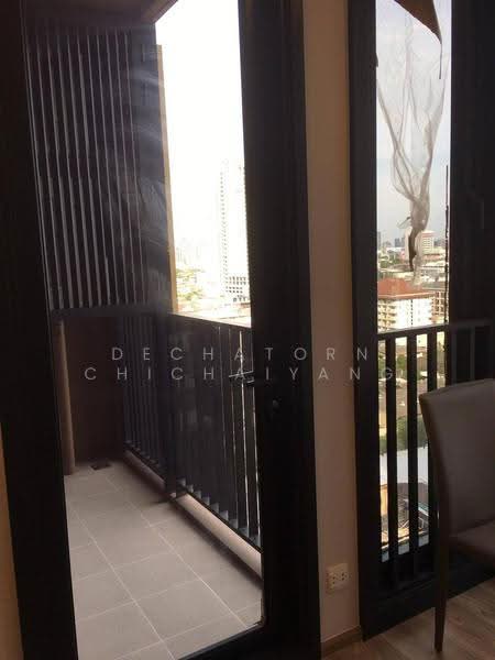 Oka Haus Sukhumvit 36, Bangkok, 3399 Rama 4 Road, Khong Tan, Khlong Toei, Bangkok, 1 Bedroom, 35 sqm, Condo For Rent, by Dechatorn Chichaiyang, 500554392 - DDproperty.com