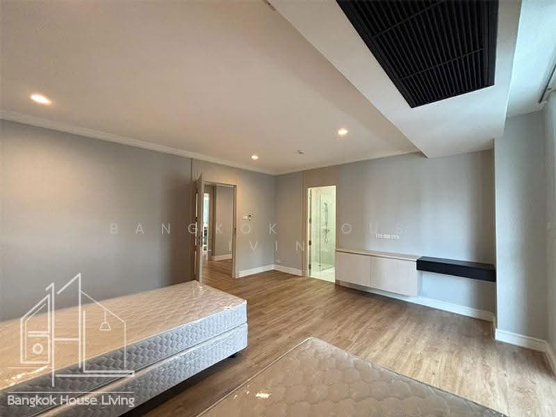 Raj Mansion, Bangkok, 31-33 Soi Sukhumvit 20, Khlong Toei, Bangkok, 4 Bedrooms, 380 sqm, Condo For Rent, by Bangkok House Living, 500554430 - DDproperty.com