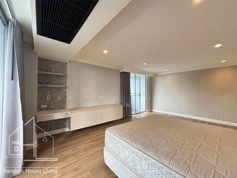 Raj Mansion, Bangkok, 31-33 Soi Sukhumvit 20, Khlong Toei, Bangkok, 4 Bedrooms, 380 sqm, Condo For Rent, by Bangkok House Living, 500554430 - DDproperty.com