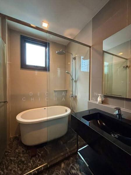 The Edge Sukhumvit 23, Bangkok, 6 Soi Sukhumvit 23, Khlongtoei Nua, Watthana, Bangkok, 1 Bedroom, 41 sqm, Condo For Rent, by Dechatorn Chichaiyang, 500554452 - DDproperty.com