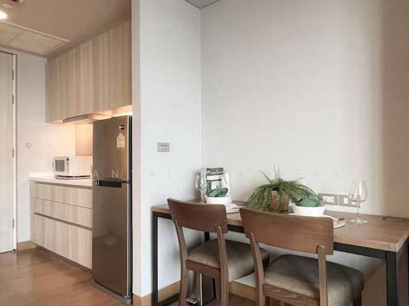 The Lumpini 24, Bangkok, Sukhumvit 24 Road, Khong Tan, Khlong Toei, Bangkok, 2 Bedrooms, 55 sqm, Condo For Rent, by Thanyalak Ajmera, 500554453 - DDproperty.com