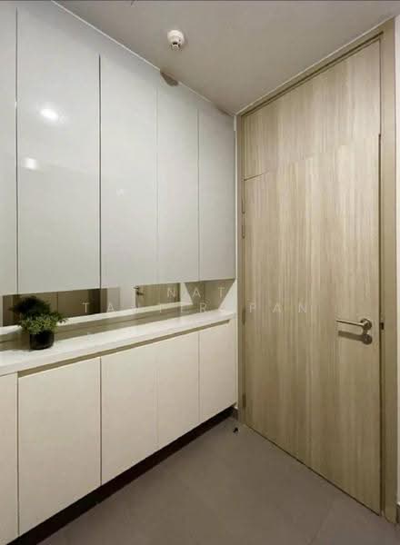 Noble Ploenchit, Bangkok, 1035 Ploenchit Road, Lumphini, Pathum Wan, Bangkok, 1 Bedroom, 47 sqm, Condo For Sale, by Nat Tantirapan, 500554480 - DDproperty.com