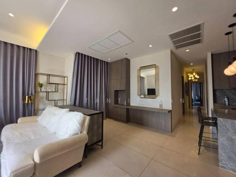 Siamese Sukhumvit 48, Bangkok, 1498 Soi Sukhumvit 48, Phra Kanong, Khlong Toei, Bangkok, 3 Bedrooms, 200 sqm, Condo For Sale, by Nat Tantirapan, 500554507 - DDproperty.com