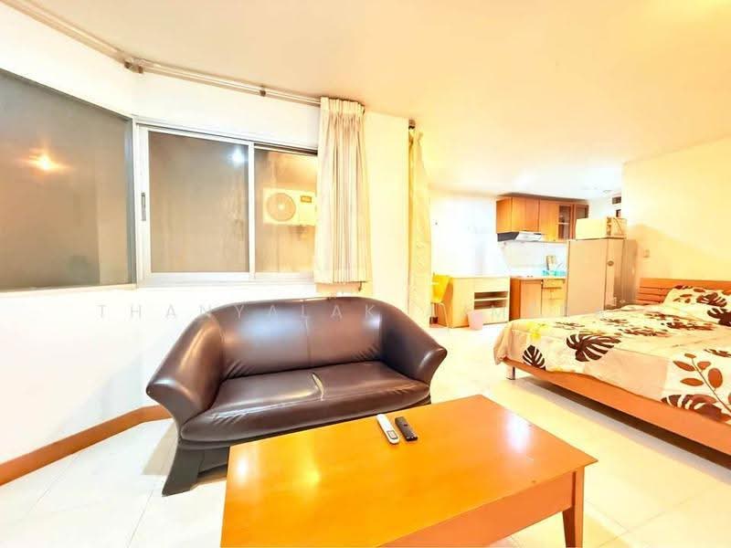 The Prime Suites, Bangkok, 17 Sukhumvit Soi 18, Khlong Toei, Bangkok, 1 Bedroom, 35 sqm, Condo For Rent, by Thanyalak Ajmera, 500554526 - DDproperty.com