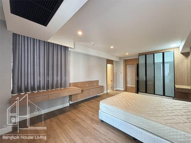 Raj Mansion, Bangkok, 31-33 Soi Sukhumvit 20, Khlong Toei, Bangkok, 4 Bedrooms, 380 sqm, Apartment For Rent, by Bangkok House Living, 500554540 - DDproperty.com