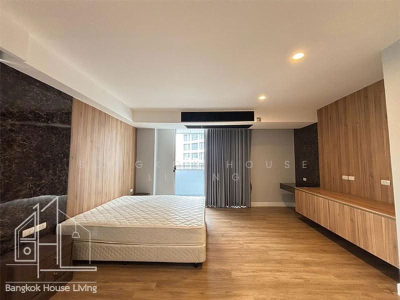 Raj Mansion, Bangkok, 31-33 Soi Sukhumvit 20, Khlong Toei, Bangkok, 4 Bedrooms, 380 sqm, Apartment For Rent, by Bangkok House Living, 500554540 - DDproperty.com