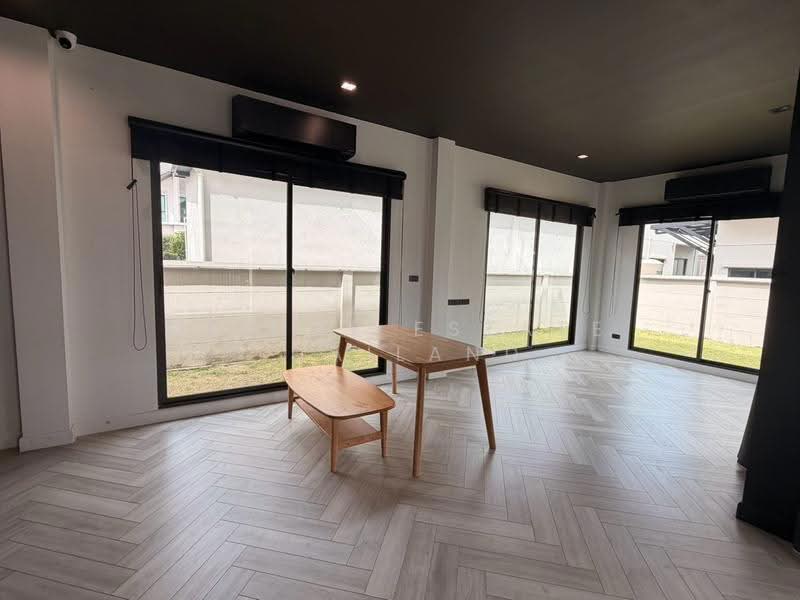 Bangkok Boulevard Ramintra-Watcharapol, Bangkok, Chatuchot Road, O-Ngoen, Sai Mai, Bangkok, 5 Bedrooms, 246 sqm, Single Detached House For Rent, by Bridge Estate Thailand, 500554560 - DDproperty.com