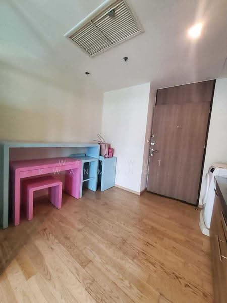 Noble Remix, Bangkok, 772 Soi Sukhumvit 36, Sukhumvit Road, Khong Tan, Khlong Toei, Bangkok, Studio, 38 sqm, Condo For Rent, by Waiyawut Kwanmongkhol, 500554569 - DDproperty.com