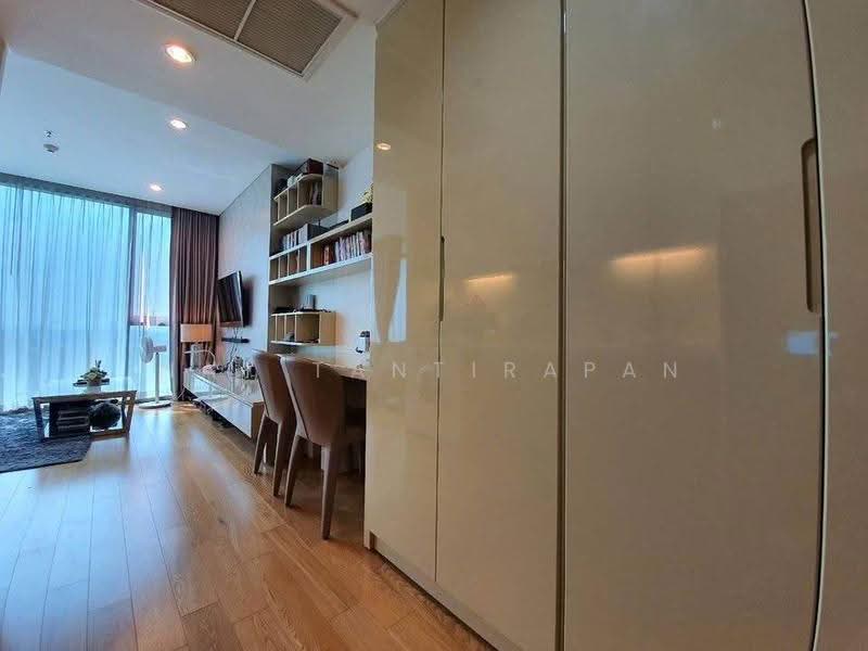 The Breeze Narathiwas, Bangkok, 198 Narathiwat Ratchanakarin Road, Chong Nonsi, Yan Nawa, Bangkok, 1 Bedroom, 45 sqm, Condo For Rent, by Nat Tantirapan, 500554586 - DDproperty.com
