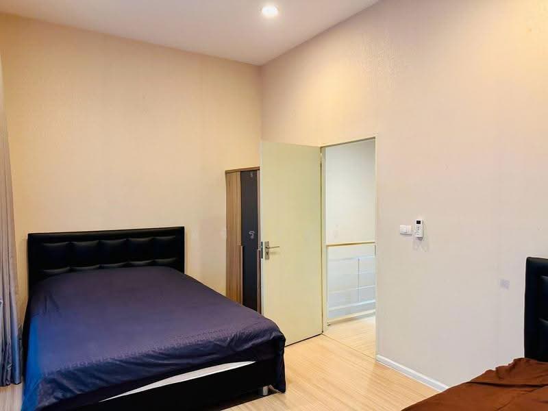 Baan Klang Muang Rama 9-Ramkhmahaeng, Bangkok, Soi Ramkhamhaeng 39, Phlapphla, Wang Thonglang, Bangkok, 3 Bedrooms, 149 sqm, Townhouse For Rent, by อชิรวัชร์, 500554595 - DDproperty.com
