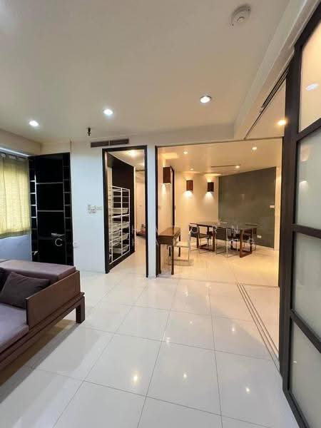 Witthayu Complex, Bangkok, 1673 New Petchaburi Road, Makkasan, Ratchathewi, Bangkok, 2 Bedrooms, 120 sqm, Condo For Rent, by Dechatorn Chichaiyang, 500554602 - DDproperty.com