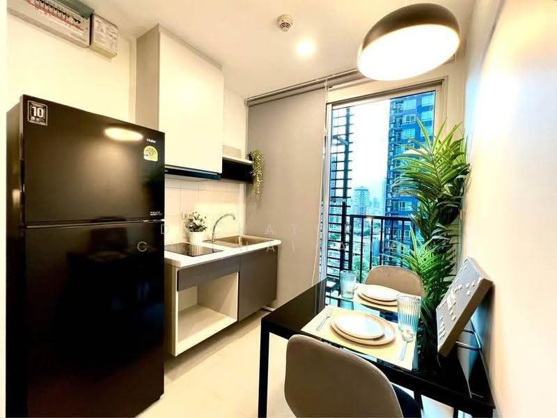 The Base Sukhumvit 77, Bangkok, 289 Sukhumvit 77 Road, Phra Kanong Nua, Watthana, Bangkok, 1 Bedroom, 30 sqm, Condo For Rent, by Dechatorn Chichaiyang, 500554608 - DDproperty.com