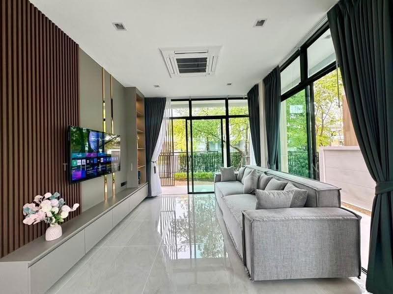 Bangkok Boulevard Bangna KM.5 : บางกอก บูเลอวาร์ด บางนา กม.5, สมุทรปราการ, ซอย บางนา-ตราด 37, บางแก้ว, บางพลี, สมุทรปราการ, 237 ตร.ม., บ้านเดี่ยว ให้เช่า, โดย Thiti Boonchurn, 500554633 - DDproperty.com