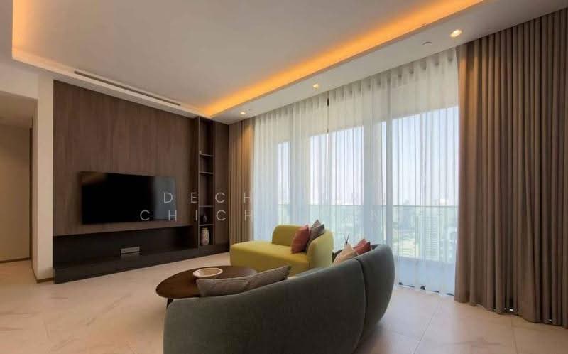 The Estelle Phrom Phong, Bangkok, 131 Soi Sukhumvit 26, Khong Tan, Khlong Toei, Bangkok, 4 Bedrooms, 230 sqm, Condo For Rent, by Dechatorn Chichaiyang, 500554665 - DDproperty.com