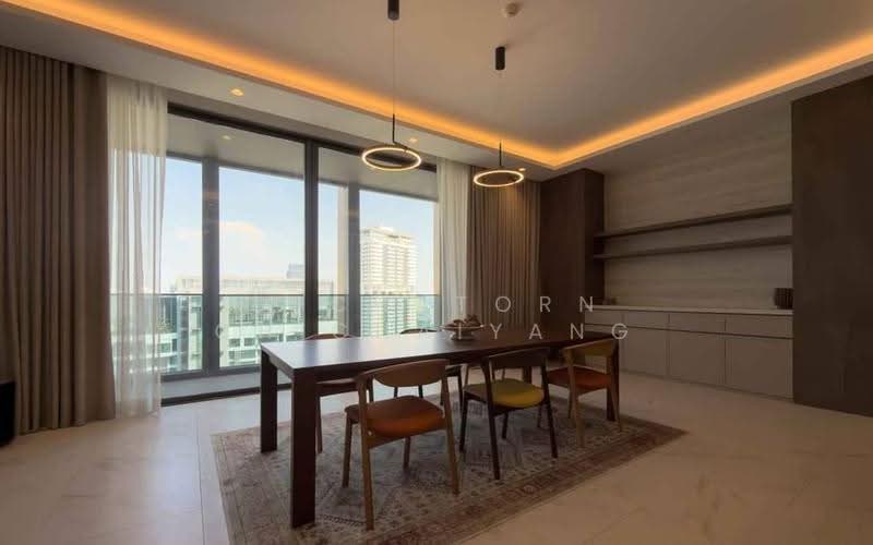 The Estelle Phrom Phong, Bangkok, 131 Soi Sukhumvit 26, Khong Tan, Khlong Toei, Bangkok, 4 Bedrooms, 230 sqm, Condo For Rent, by Dechatorn Chichaiyang, 500554665 - DDproperty.com