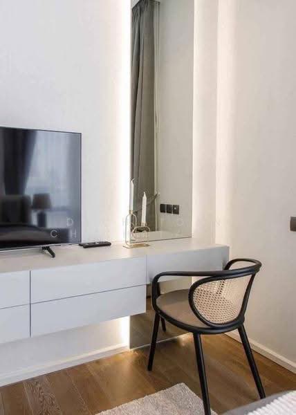 Muniq Langsuan, Bangkok, Soi Tonson, Lumphini, Pathum Wan, Bangkok, 2 Bedrooms, 87 sqm, Condo For Rent, by Dechatorn Chichaiyang, 500554671 - DDproperty.com