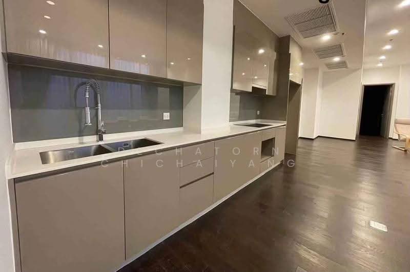 Whizdom Essence, Bangkok, 5 Piyabutr 1 Alley, Bang Chak, Phra Khanong, Bangkok, 4 Bedrooms, 202 sqm, Condo For Rent, by Dechatorn Chichaiyang, 500554676 - DDproperty.com