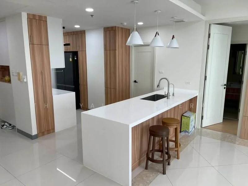 The Empire Place : ดิ เอ็มไพร์ เพลซ, กรุงเทพ, 88 ถนนนราธิวาสราชนครินทร์, ทุ่งมหาเมฆ, สาทร, กรุงเทพ, 183 ตร.ม., คอนโด ให้เช่า, โดย Thanyalak Ajmera, 500554708 - DDproperty.com