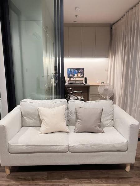 Life Ladprao Valley, Bangkok, Phaholyothin Road, Jom Phon, Chatuchak, Bangkok, 1 Bedroom, 35 sqm, Condo For Rent, by Living Real Estates, 500554728 - DDproperty.com