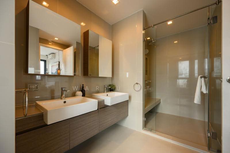 Quinn Ratchada 17, Bangkok, 454 456 Soi Inthara Mari 45, Din Daeng, Bangkok, 2 Bedrooms, 66 sqm, Condo For Sale, by Waryu At, 500554761 - DDproperty.com