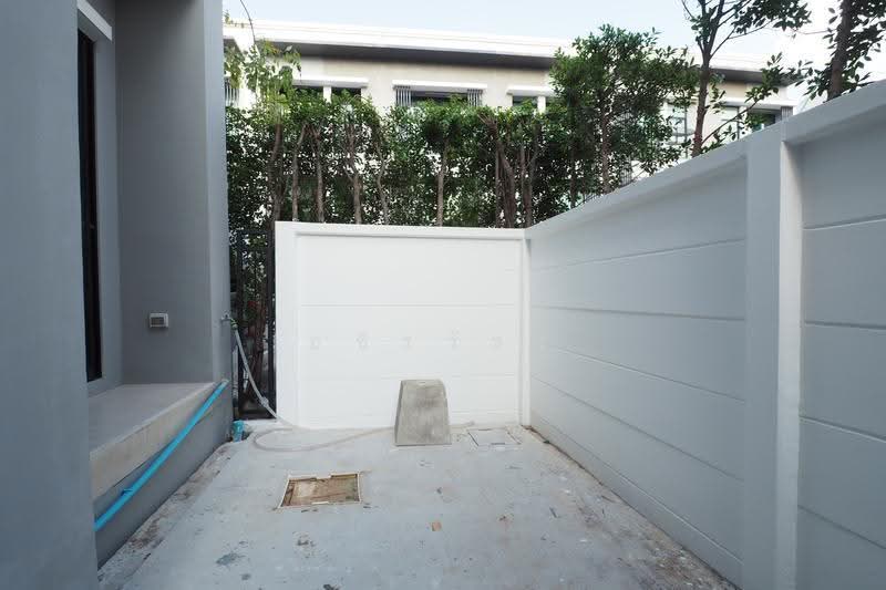 Baan Klang Muang Rama 9-Ramkhmahaeng, Bangkok, Soi Ramkhamhaeng 39, Phlapphla, Wang Thonglang, Bangkok, 3 Bedrooms, 149 sqm, Townhouse For Sale, by อชิรวัชร์, 500554771 - DDproperty.com