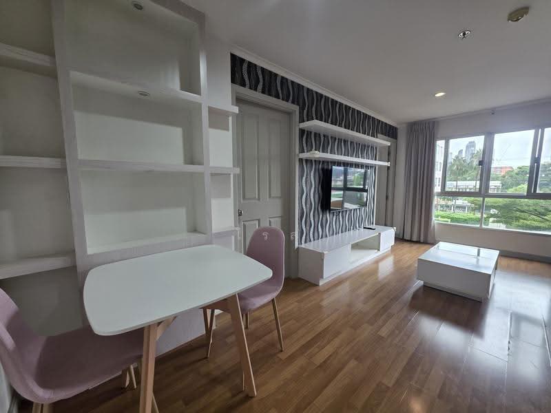 Lumpini Place Rama 4-Kluaynamthai, Bangkok, 4004 Rama 4 Road, Phra Kanong, Khlong Toei, Bangkok, 2 Bedrooms, 56 sqm, Condo For Rent, by โรส, 500554860 - DDproperty.com