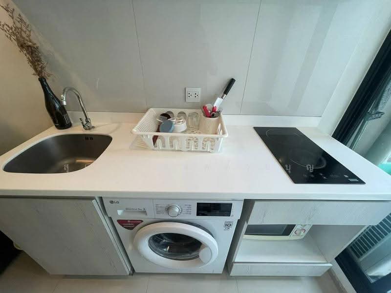 Life Asoke, Bangkok, Asoke-Dindang Road, Bang Kapi, Huai Khwang, Bangkok, 1 Bedroom, 30 sqm, Condo For Rent, by สุเทพ รอดด้วยบุญ, 500554868 - DDproperty.com