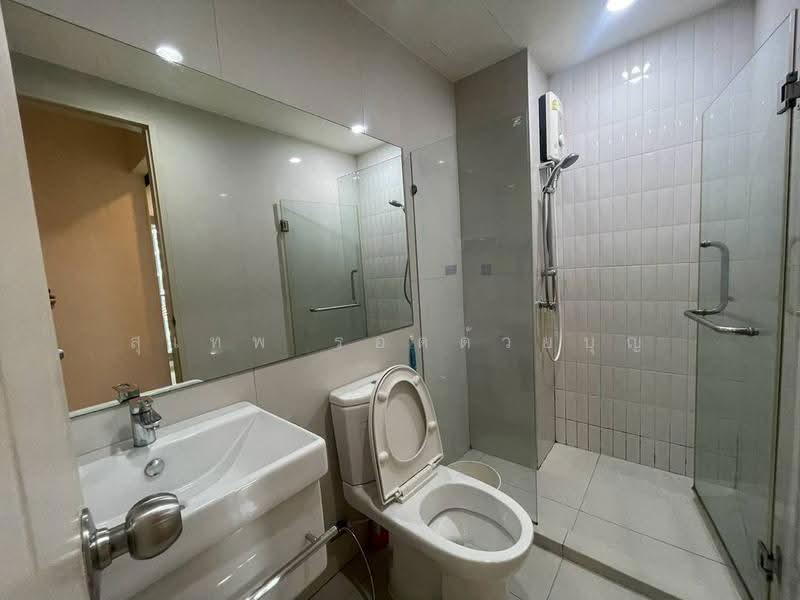 Life Asoke, Bangkok, Asoke-Dindang Road, Bang Kapi, Huai Khwang, Bangkok, 1 Bedroom, 30 sqm, Condo For Rent, by สุเทพ รอดด้วยบุญ, 500554868 - DDproperty.com