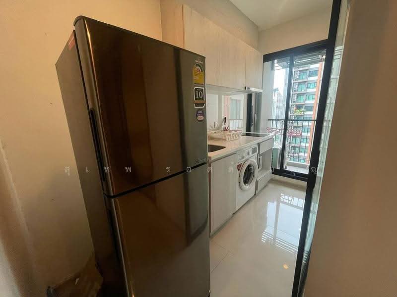 Life Asoke, Bangkok, Asoke-Dindang Road, Bang Kapi, Huai Khwang, Bangkok, 1 Bedroom, 30 sqm, Condo For Rent, by สุเทพ รอดด้วยบุญ, 500554868 - DDproperty.com