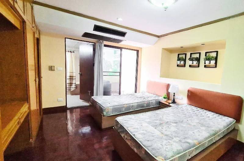 Prestige Towers, Bangkok, 168 Soi Sukhumvit 23, Khlongtoei Nua, Watthana, Bangkok, 3 Bedrooms, 174 sqm, Condo For Sale, by Nat Tantirapan, 500554923 - DDproperty.com